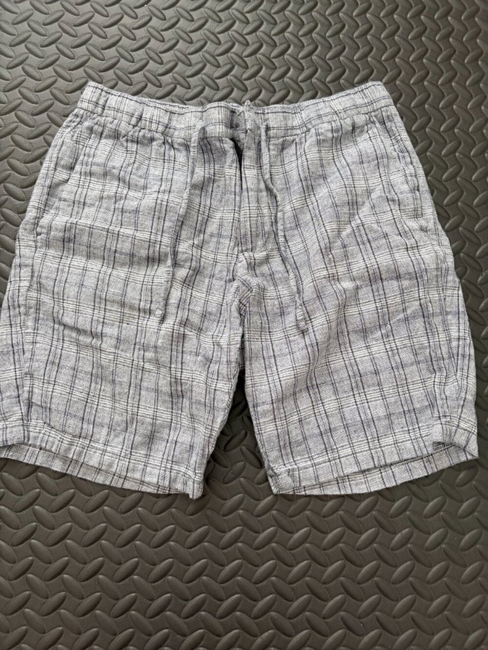 Men's H&M Plaid Shorts